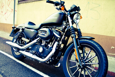 Mach' Deinen Führerschein auf einer Harley Iron